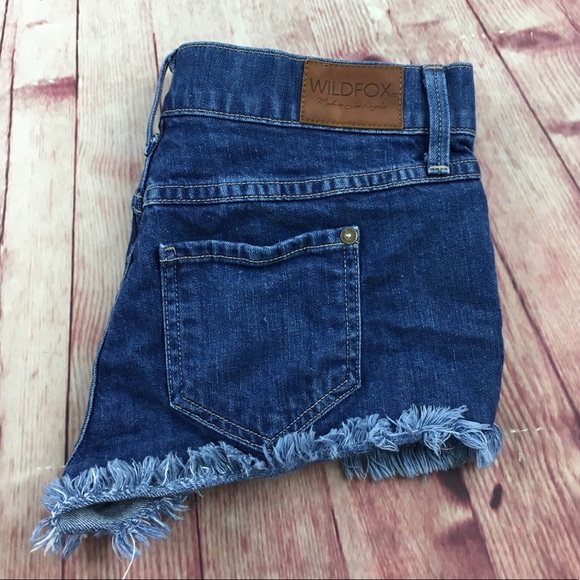 💸Wildfox Lara MidRise denim shorts size 25 - Picture 6 of 7